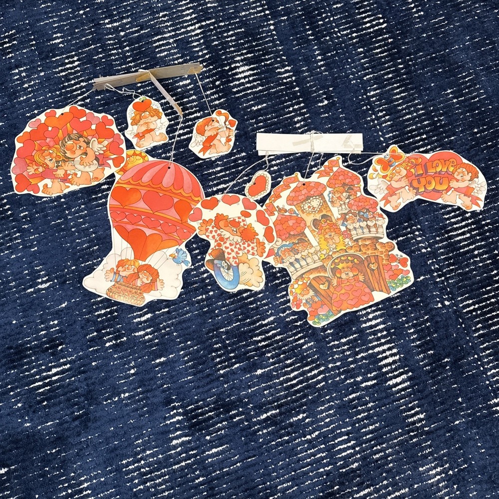 Vintage Lot Of‎ Valentine's Day Die Cut Decorations Cupid Couples Hearts